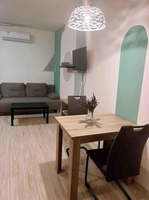 Corvin Cozy And Peaceful 313 Apartment Budapest